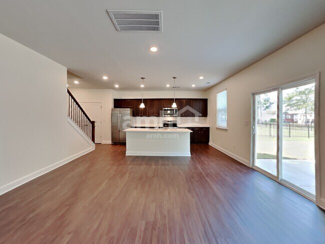 Building Photo - 11126 Hazel Gdns Dr