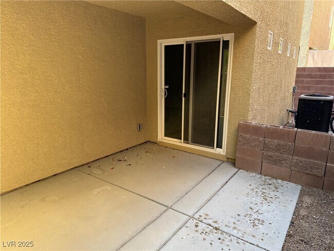 Building Photo - 10556 Gibbous Moon Dr