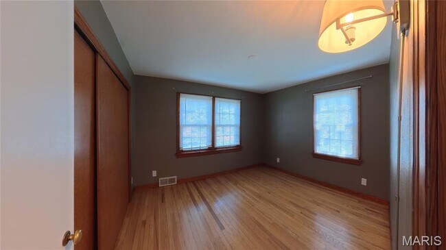 Building Photo - 207 Marilyn Dr