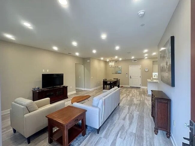 Building Photo - 16750 Coyote Bush Dr