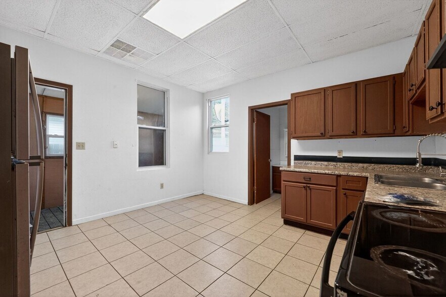 Building Photo - 1111 Ln Salle St