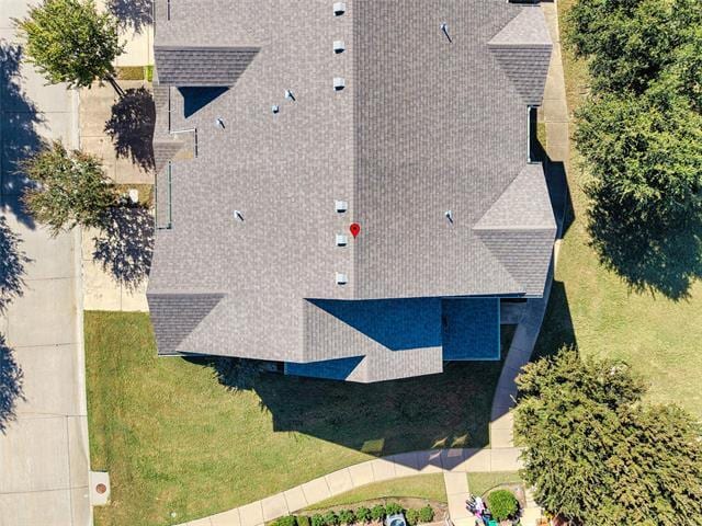 Building Photo - 2725 Hyde Park Dr