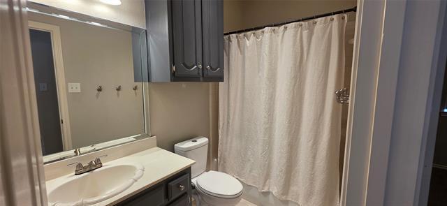 Building Photo - 4514 Lakepointe Ave