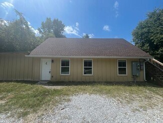 Building Photo - 1318 Ely Rd