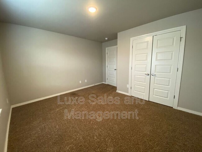Building Photo - 2149 Camino Del Plaza Ln