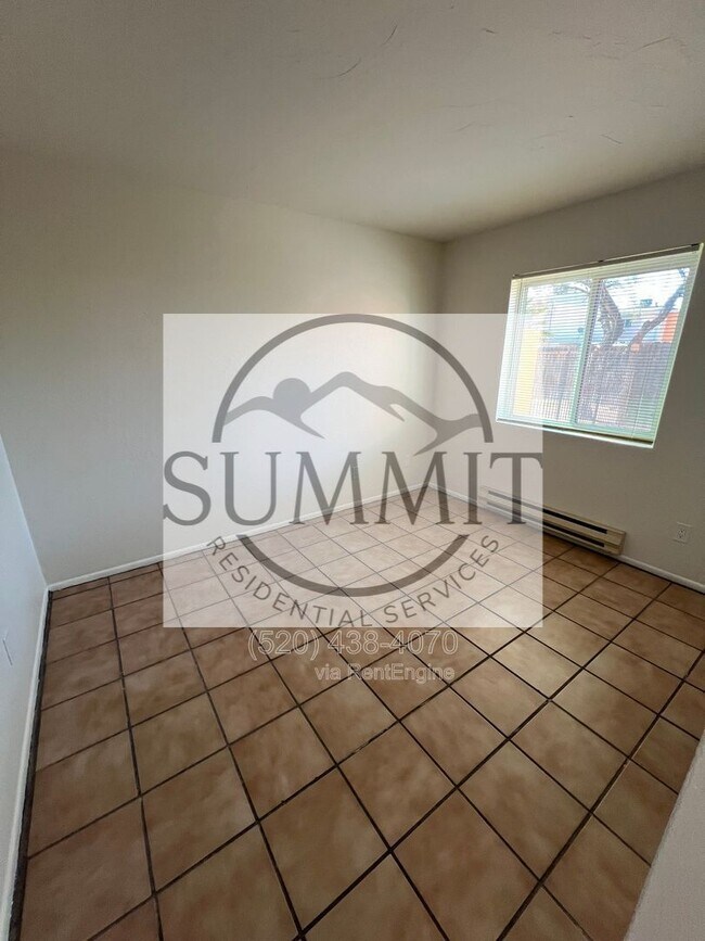 Building Photo - 926 N Belvedere Ave