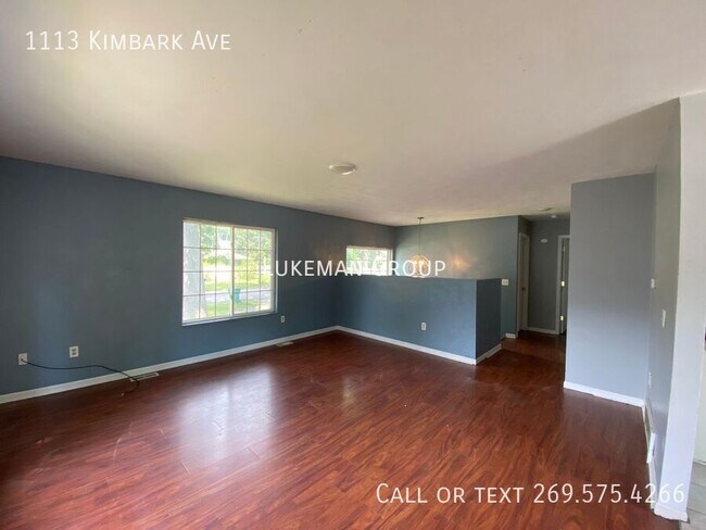 Building Photo - 1113 Kimbark Ave