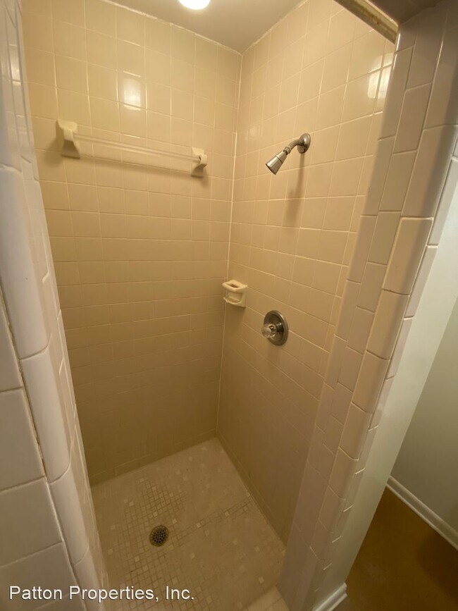 Building Photo - 3 br, 2 bath House - 2723 Dubard Street