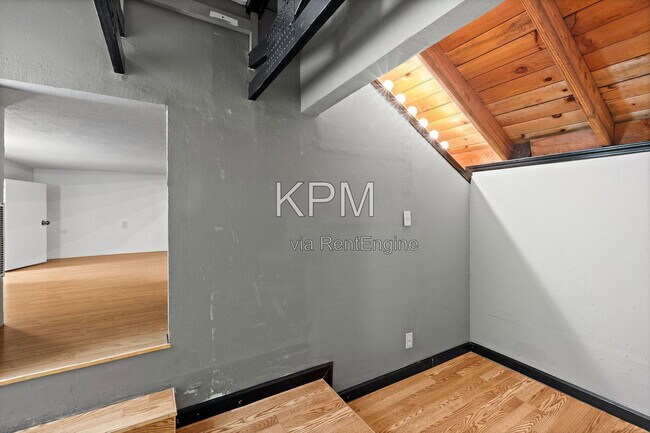 Building Photo - 6669 Embarcadero Dr