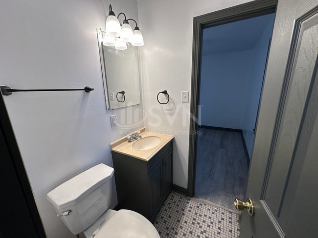 Building Photo - 689 Tarawa Dr