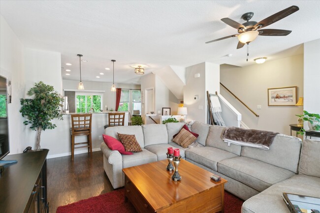 Building Photo - 105 Prosperity Ct