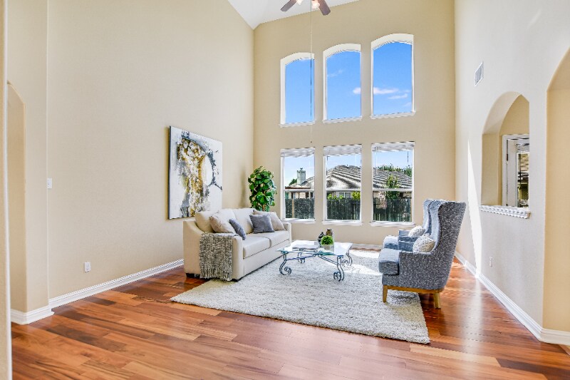 Building Photo - 3664 Rosalina Loop