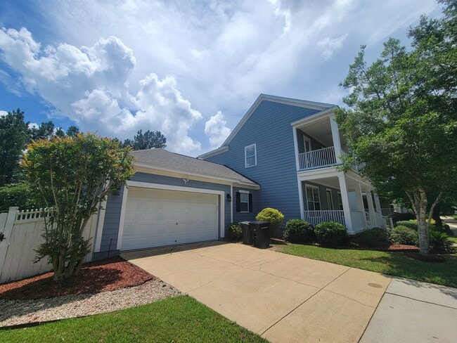 Building Photo - 3773 Overlook Dr