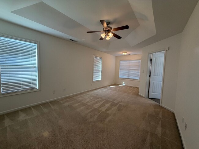 Building Photo - Gorgeous Home in Carolina Plantations!