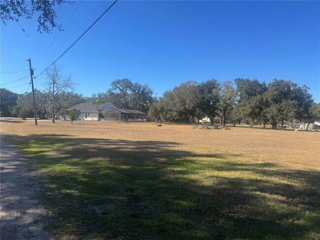 Building Photo - 8320 Sanden Dr