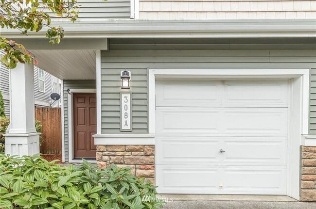 Building Photo - 308 126th Pl SE