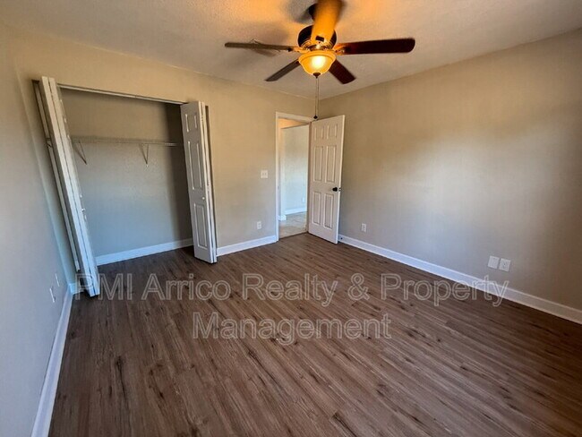 Building Photo - 13670 Highland Rd