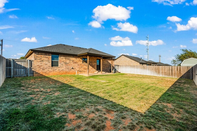 Building Photo - 4008 East F M 1729