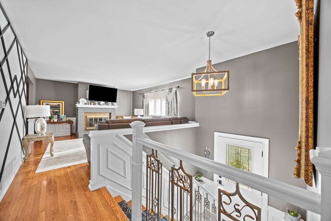 Building Photo - 12755 S Elizabeth Dr