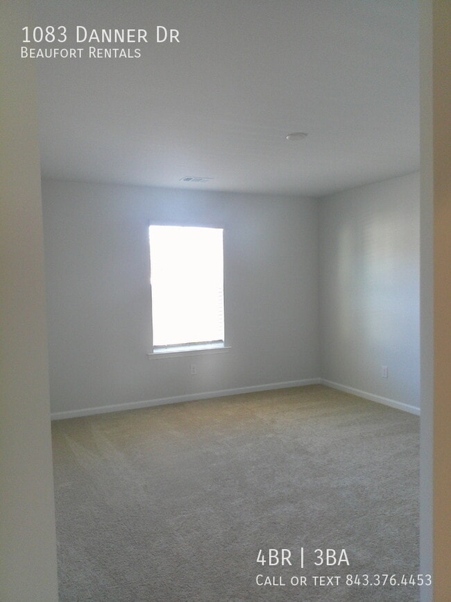 Building Photo - 1083 Danner Dr