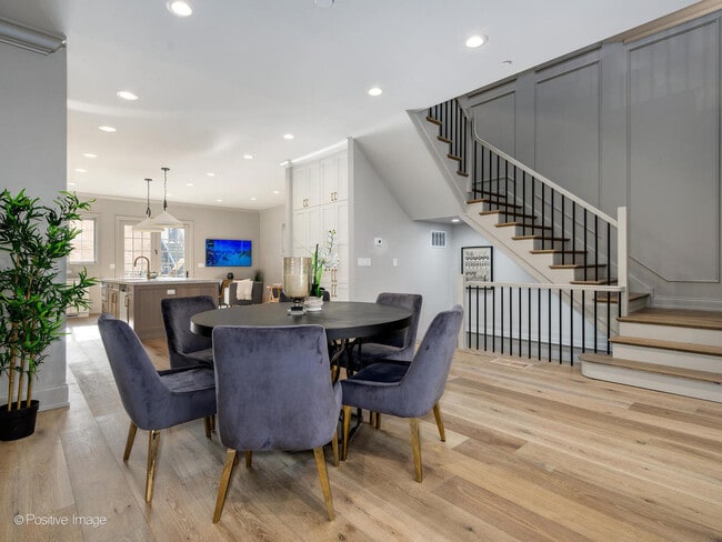 Building Photo - 1143 W Montana St