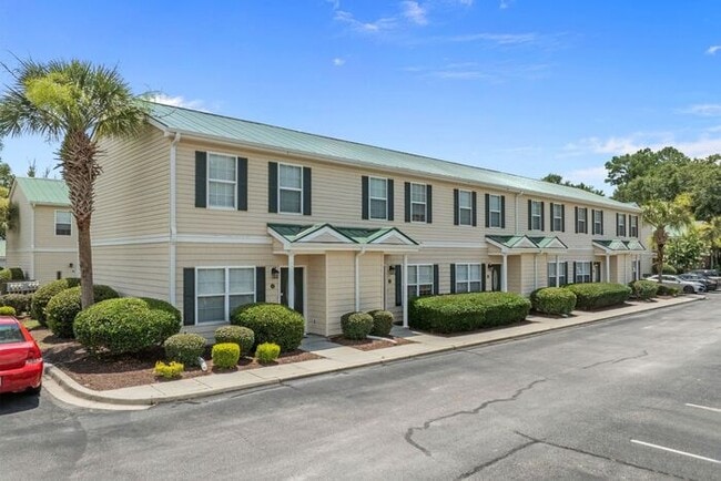 Building Photo - 2bd 2.5 bath apartment for rent on Highway 544 in Conway for August
