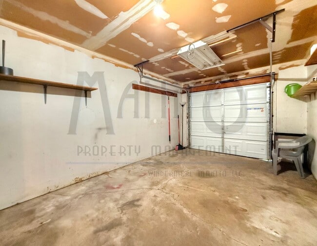 Building Photo - Indiana Ave/Ella Rd Duplex