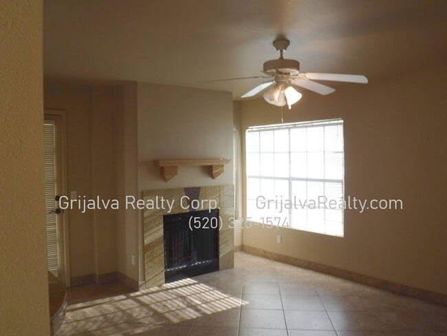 Building Photo - 6430 N Tierra De Las Catalinas