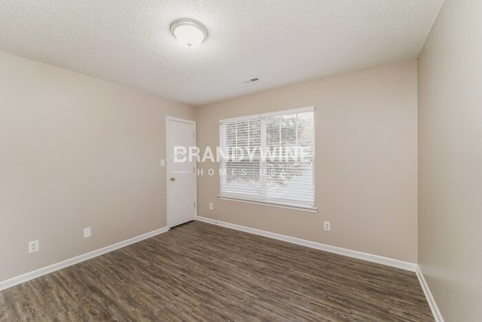 Building Photo - 5000 Oak Pasture Ln