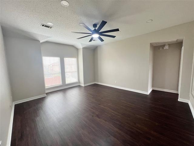 Building Photo - 613 Norwood Dr