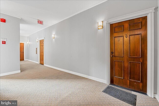 Building Photo - 1830 17th St NW