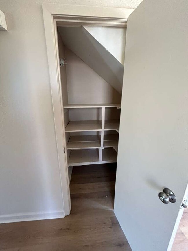 Building Photo - 2604 Richland St