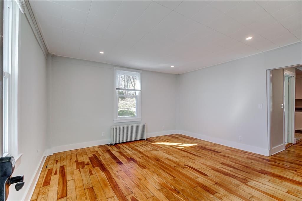 Building Photo - 38 Morningside Ln