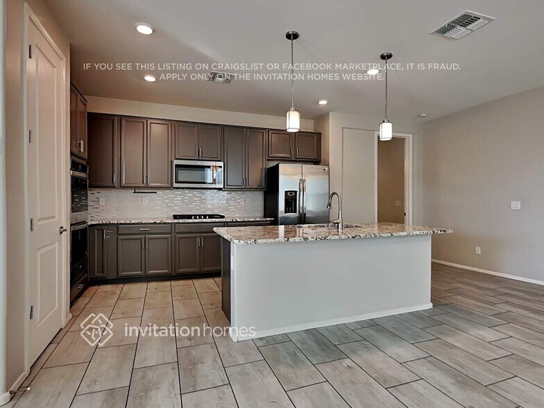 Building Photo - 4414 198th Dr