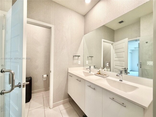 Building Photo - 4861 NW 83rd Path