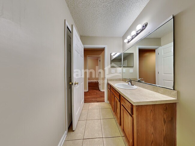 Building Photo - 1860 Enterprise Ave