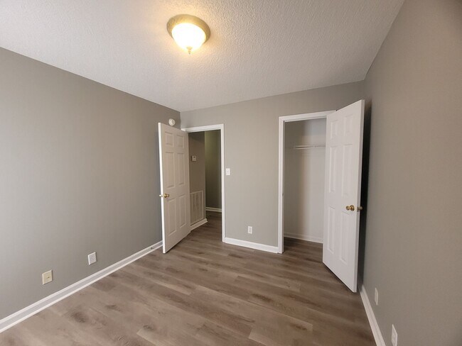 Building Photo - $1550 - 3 Beds 2 Bath Charming Ranch Home