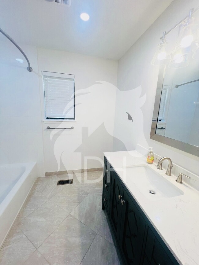 Building Photo - 414 Deer Run