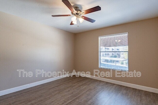 Building Photo - 16657 E Gunsight Dr