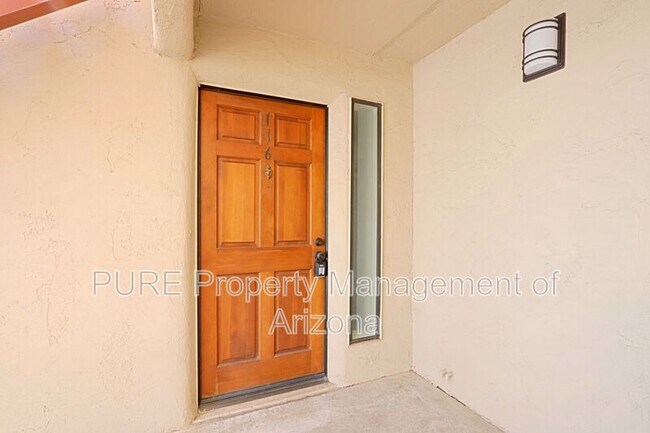 Building Photo - 9355 N 91st St