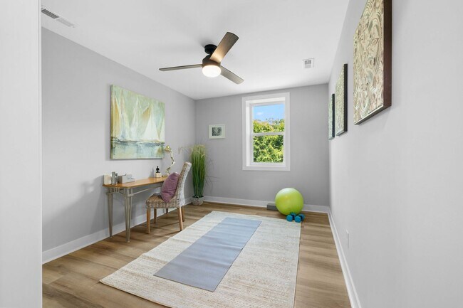 Building Photo - Newly renovated 4 bed 2.5 bath, located in downtown Wilmington