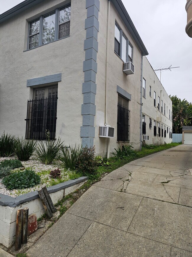 Building Photo - 6439 Orange Street