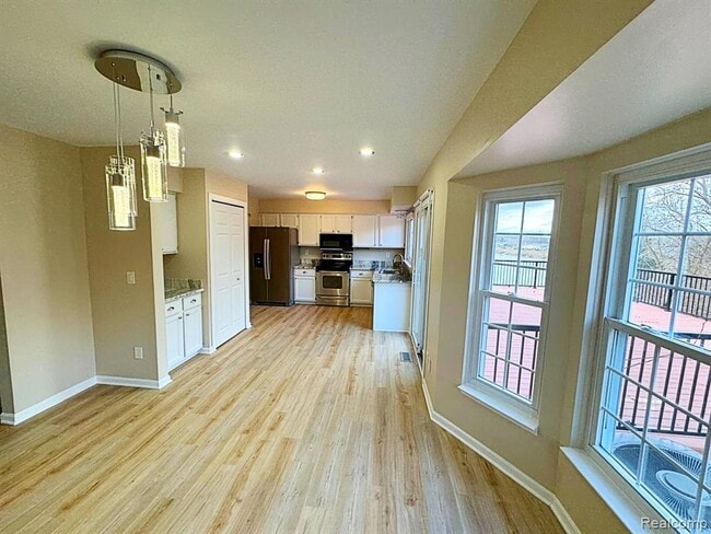 Building Photo - 19479 Scenic Harbour Dr