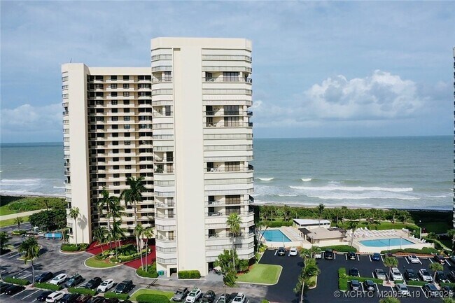 Building Photo - 9500 S Ocean Dr