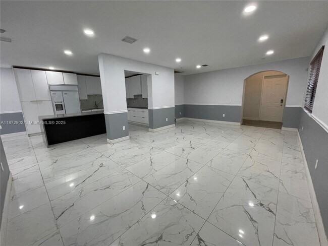 Building Photo - 9244 SW 227th Ln