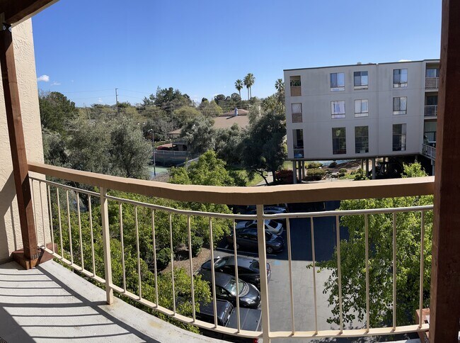 Building Photo - 430 N Civic Dr