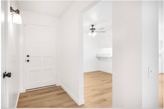 Building Photo - $2,250 Gettysburg & Peach, 3 Bedroom 2 Bat...