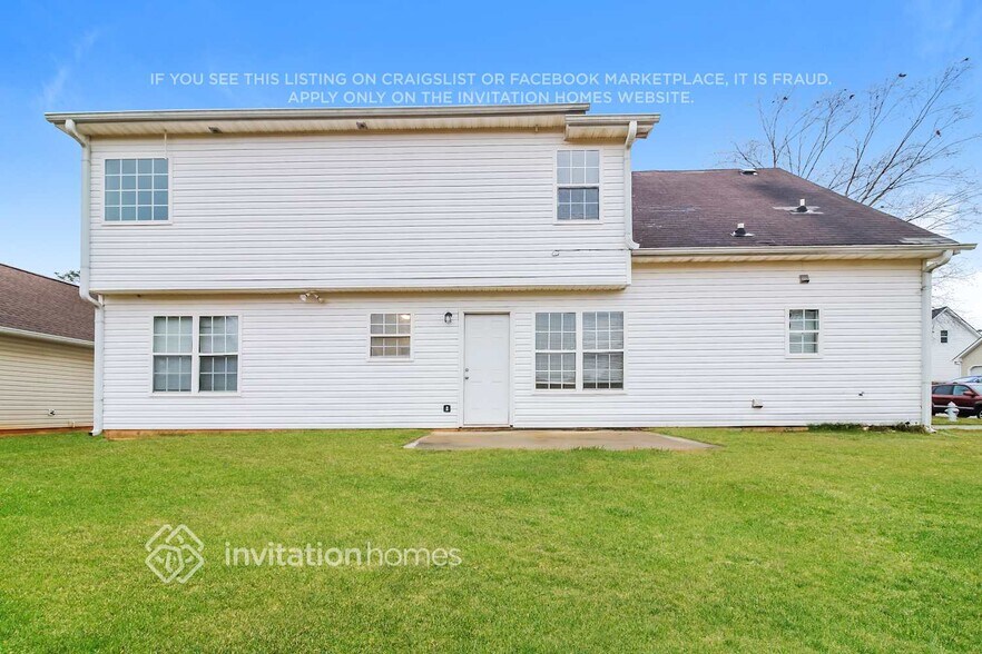 Building Photo - 1807 Summit Creek Way