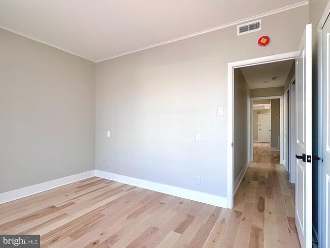 Building Photo - 1501 S 12th St