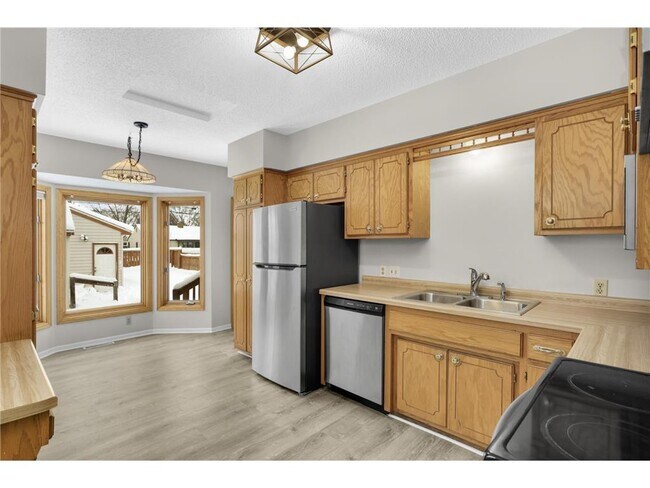 Building Photo - 3744 Perry Ave N